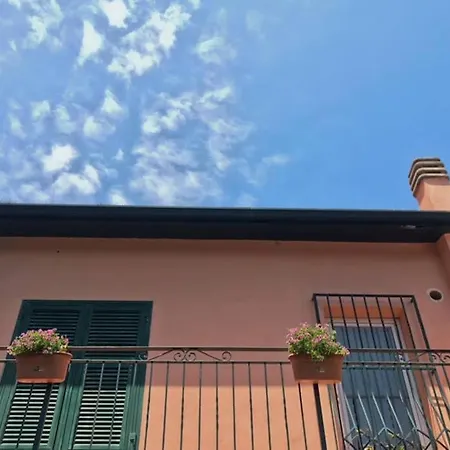 Nyaraló Isetta's House *